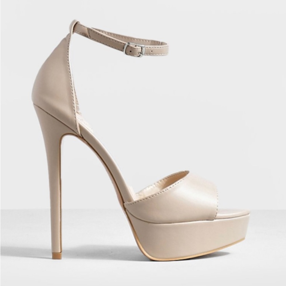 New, hard to find, Boohoo nude matte stiletto platform heels. Size 37 in Europe.